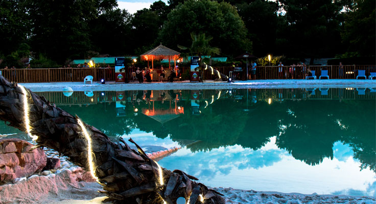 Lagon de nuit La Clairière